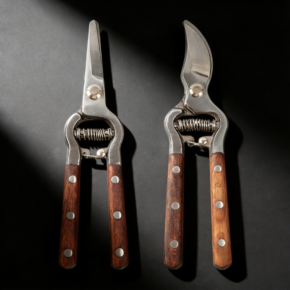 Gardening Tools Vintage - Forbici da Potatura Vintage con Manico
